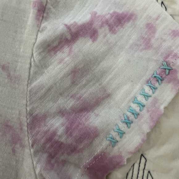 New -LOVESHACKFANCY
RUBIN CROPPED TEE - Picture 7 of 15